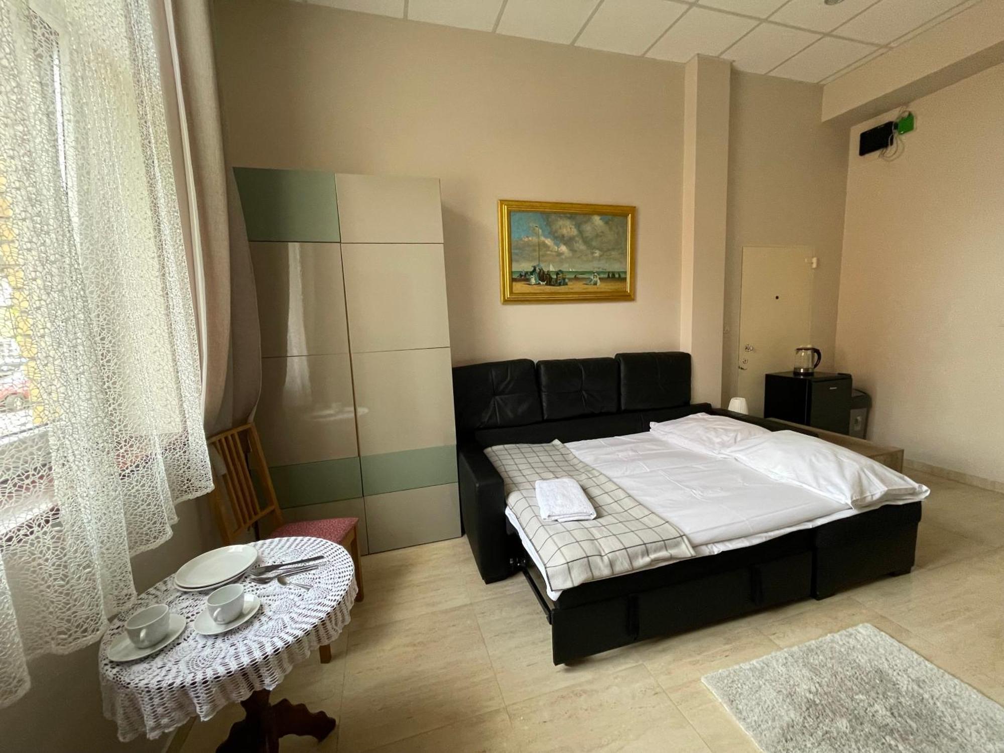 Hl Lebski Apartamento *